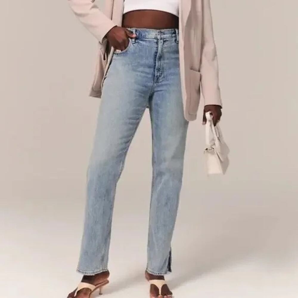 Abercrombie The 90's Straight Leg Ultra High Rise Slit Hem Jeans Blue 32 / 14 L